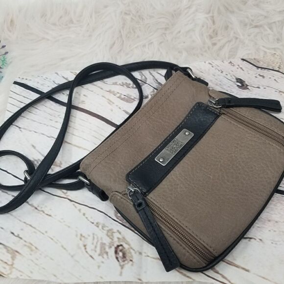 Faux Leather Dark Tan. Crossbody Bag. - Picture 2 of 11